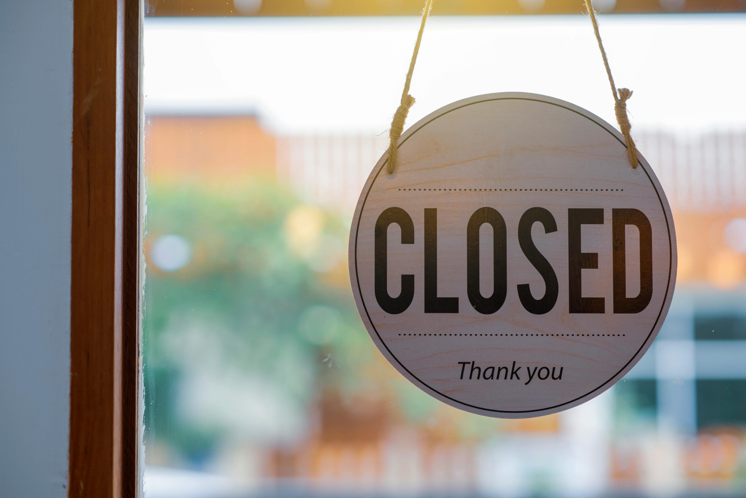 Closed sign